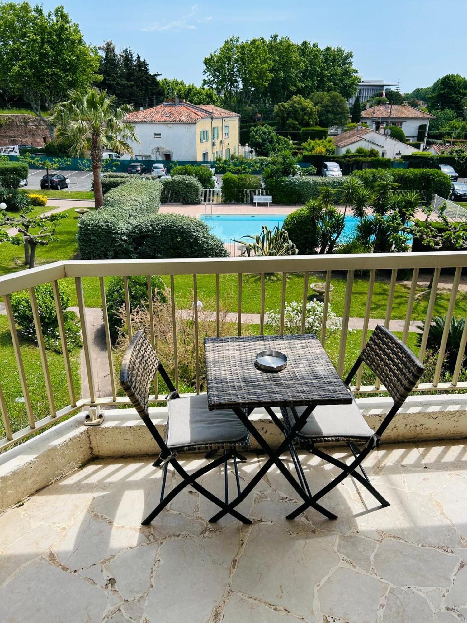 Studio De Standing Climatise, Avec Piscine, Proche De La Mer Fréjus 외부 사진